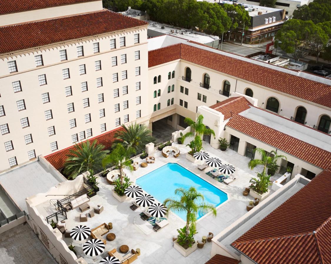 & Pool Hotel 4*